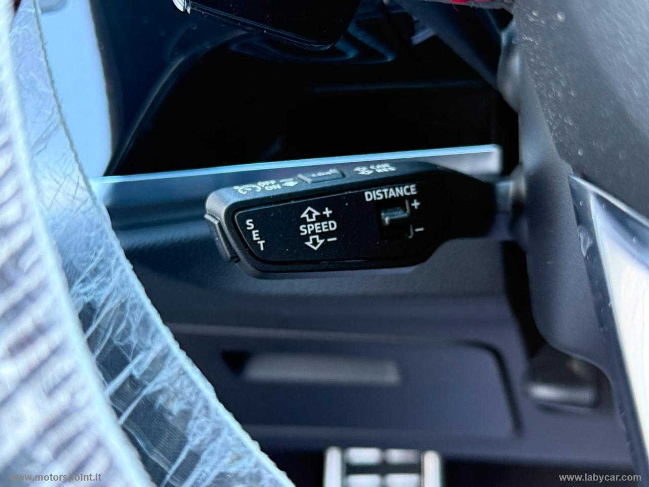AUDI RS Q3 quattro S tronic