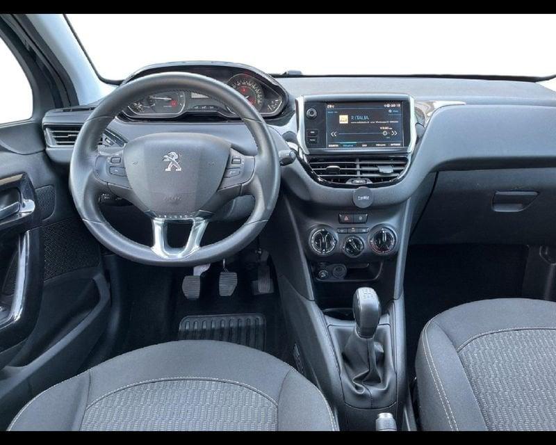 Peugeot 208 I 2015 1.2 puretech Active s&s 82cv 5p neopatentati