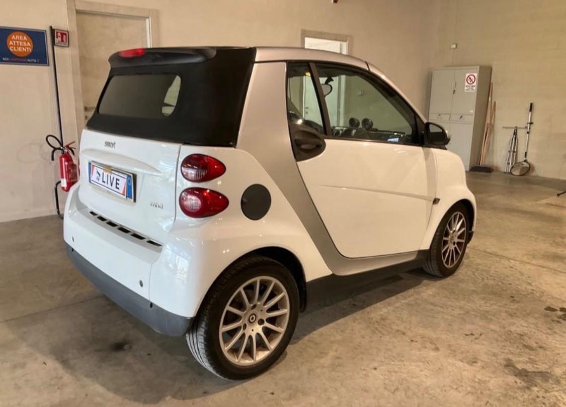 Smart ForTwo 1000 52 kW coupé passion