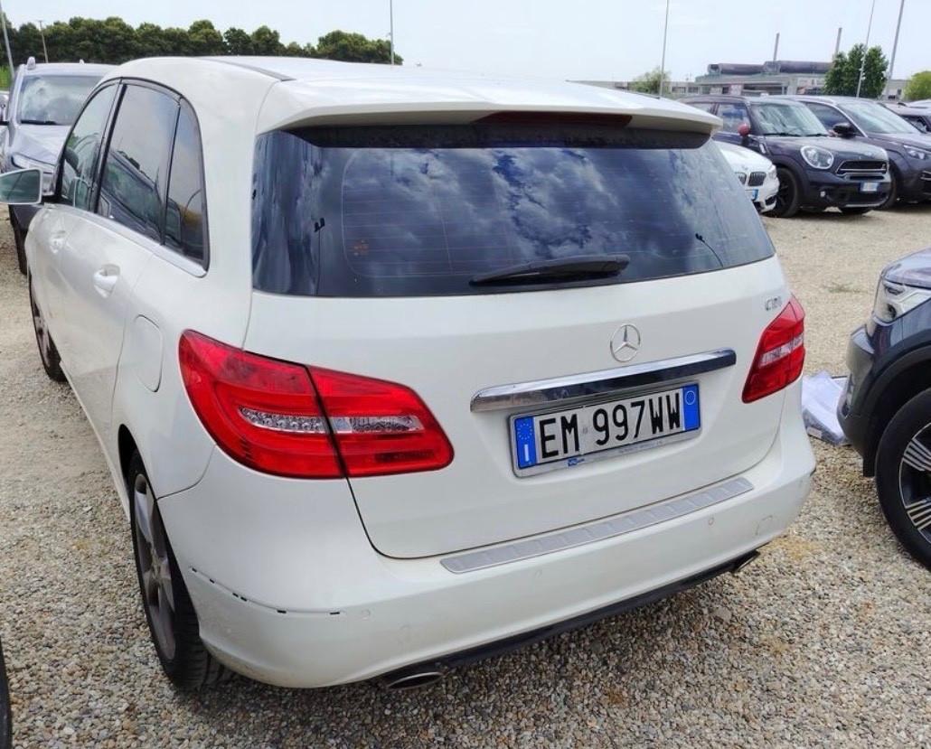 Mercedes-benz A 180 CDI BlueEFFICIENCY Automatic Executive