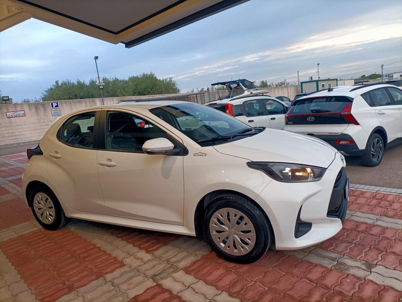 Toyota Yaris 1.0 5 porte Business