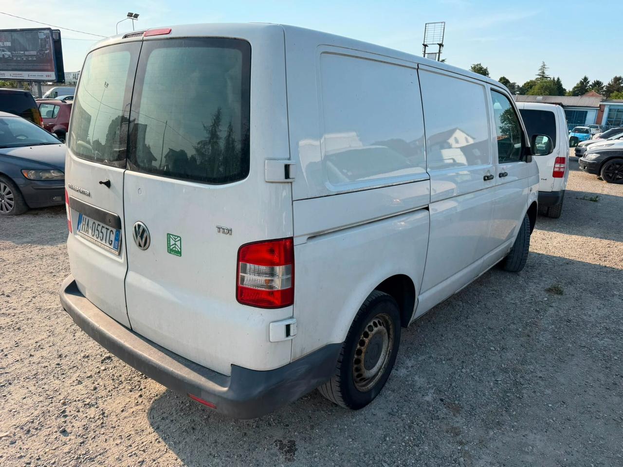 Volkswagen 5A 2.0 TDI 102CV PC FURGONE anno 2010