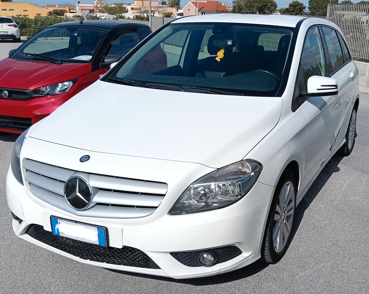 Mercedes-benz B 180 B 180 CDI Automatic Premium