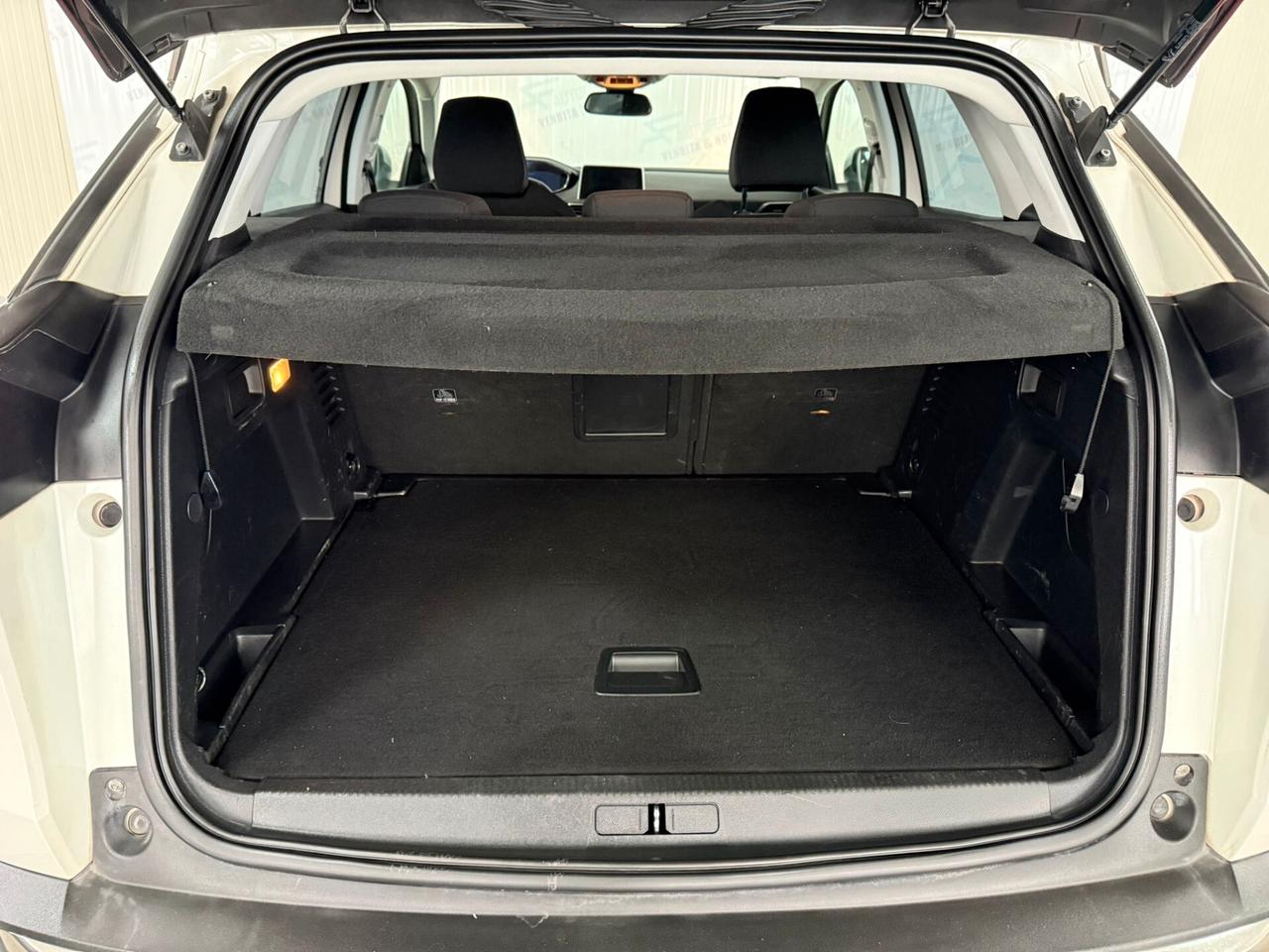 Peugeot 3008 1.5 Hdi 130cv Gancio traino