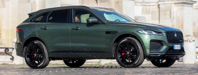 JAGUAR F-Pace 2.0 D 204 CV AWD aut. R-Dynamic SE GREENSTONE