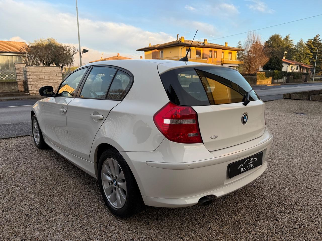 Bmw 116D 2.0 116CV 5 porte OK Neopatentati