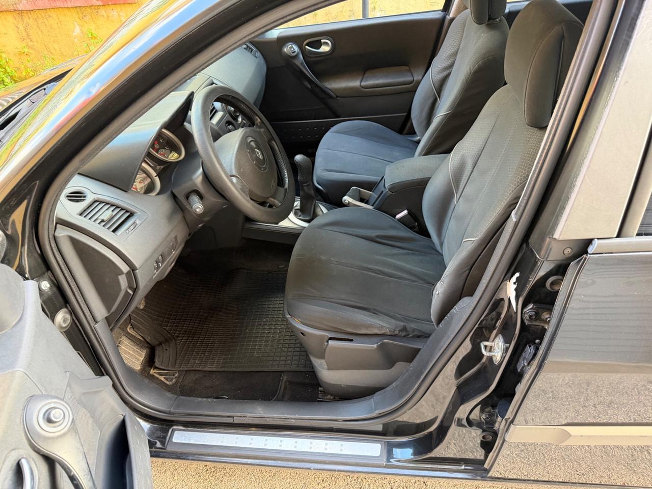 Renault Megane Mégane 1.5 dCi/82CV 5 porte Confort Authentique