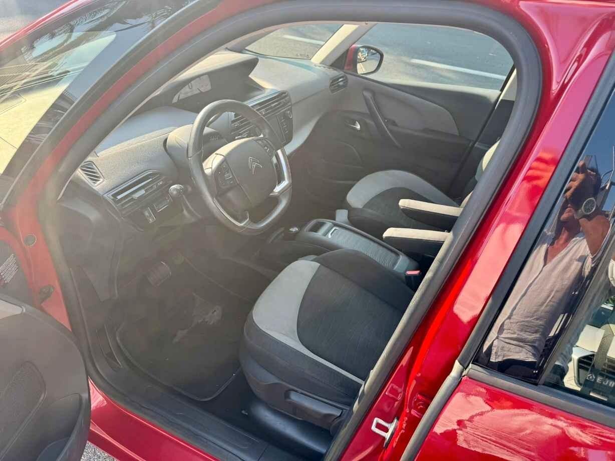 Citroen C4 Picasso 1.6 HDI 116 CV 7 POSTI