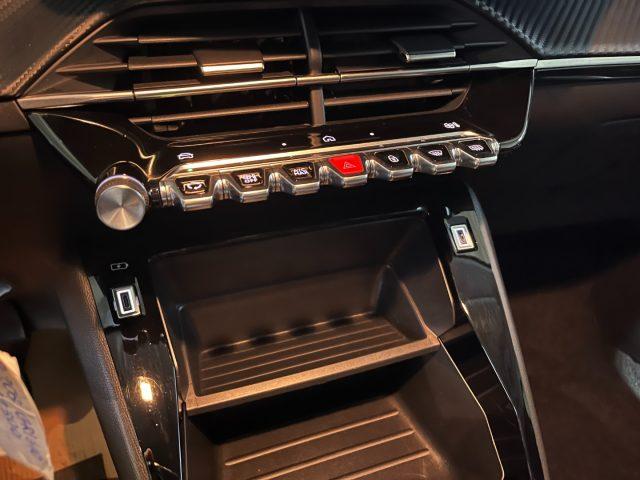 PEUGEOT 208 1.2 T 100CV S&S 5 p Active/Nav./Park/CarPlay/LED