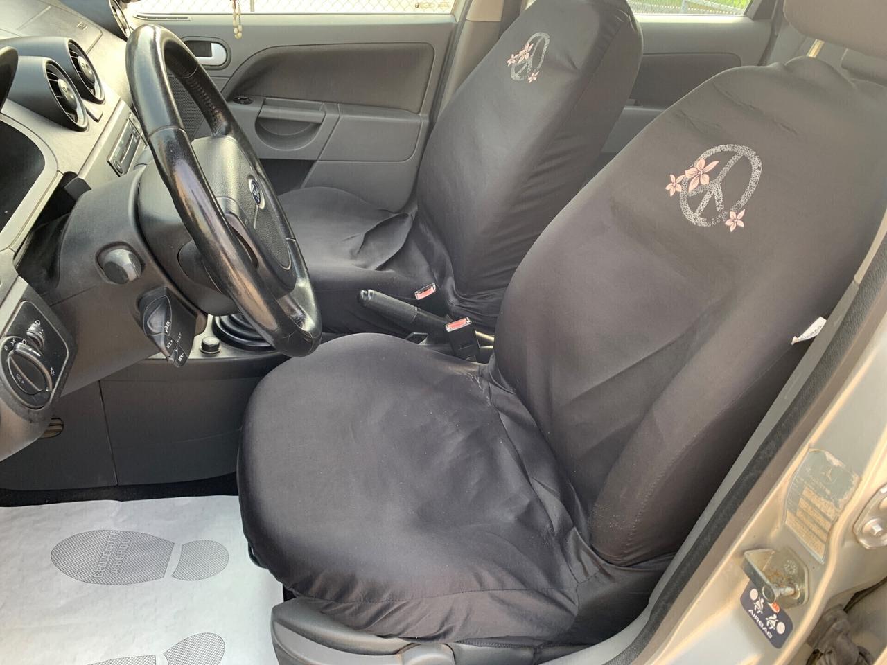 Ford Fiesta 1.4 16V 5p. Zetec