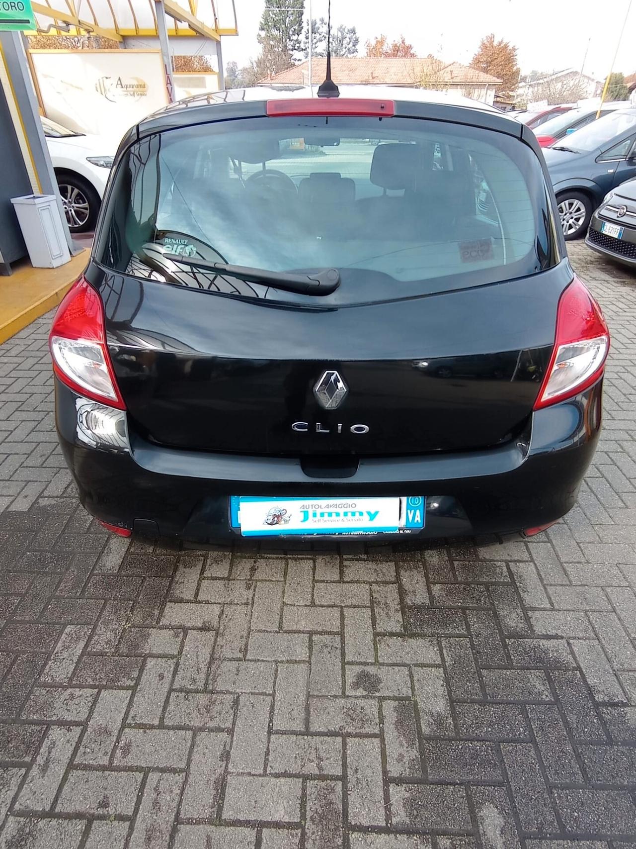 Renault Clio 1.2 16V 5 porte Confort