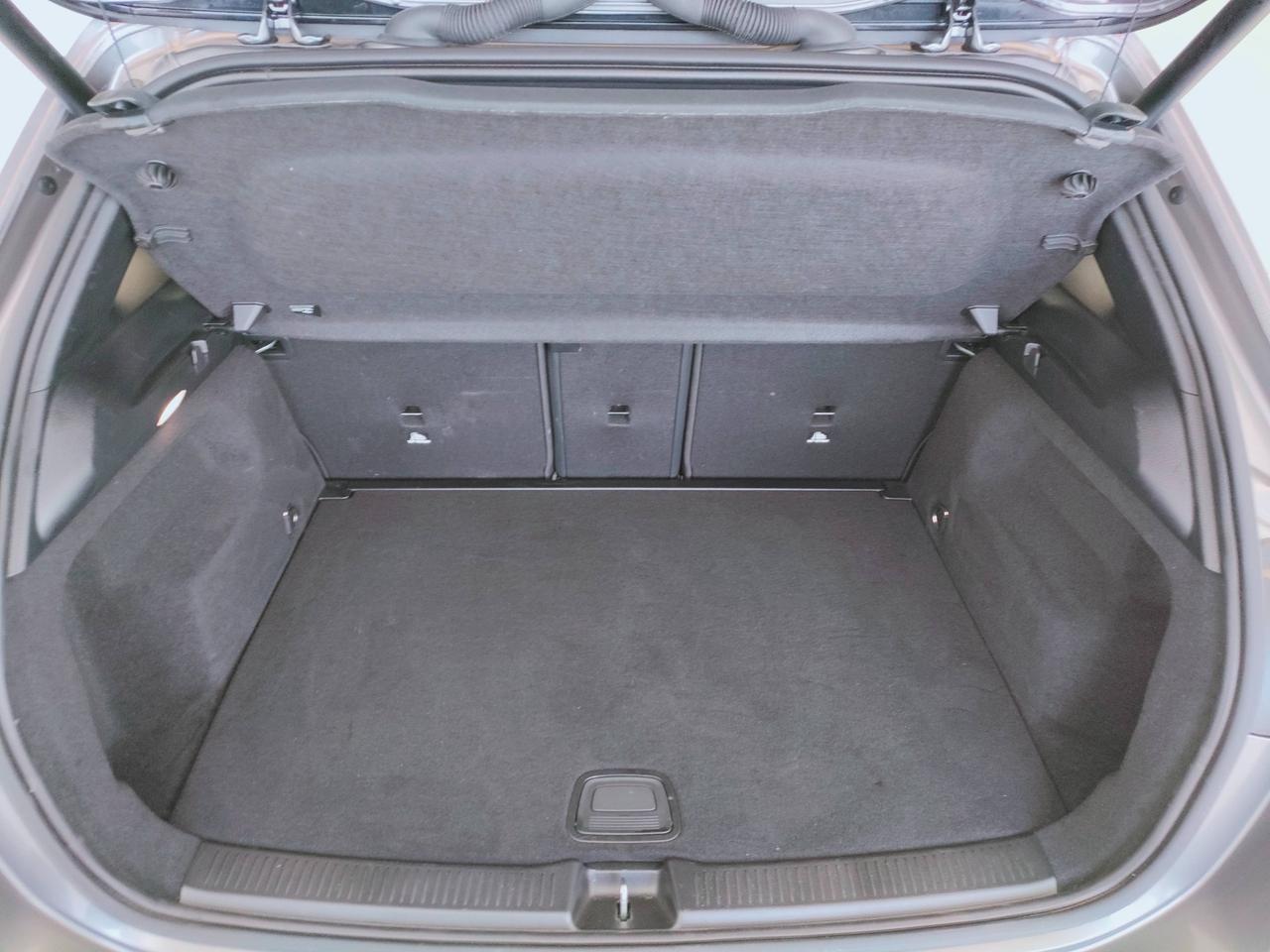 Mercedes-Benz Classe B - W247 2023 - B 180 d AMG Line Advanced Plus auto