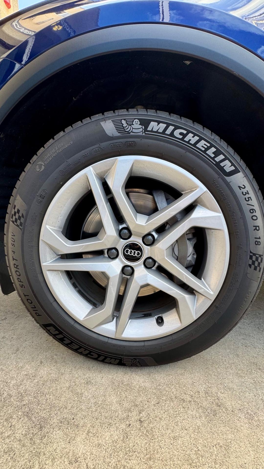 Audi Q5 35 TDI S tronic Business
