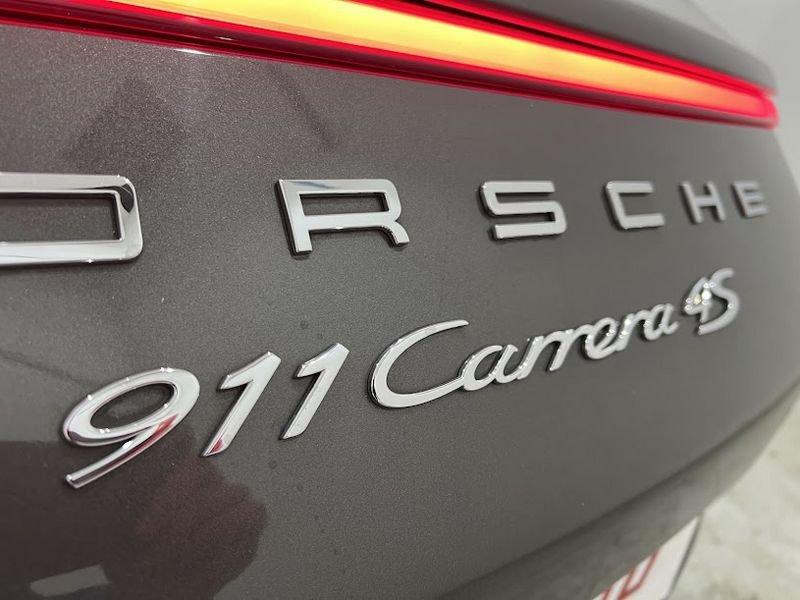 Porsche 911 CARRERA 4S Coupe