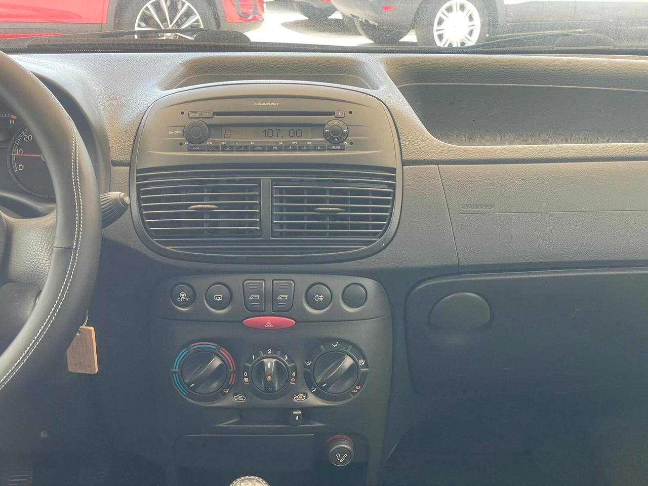 Fiat Punto 1.3 MJT 16V 3p. 4p.ti Active Van