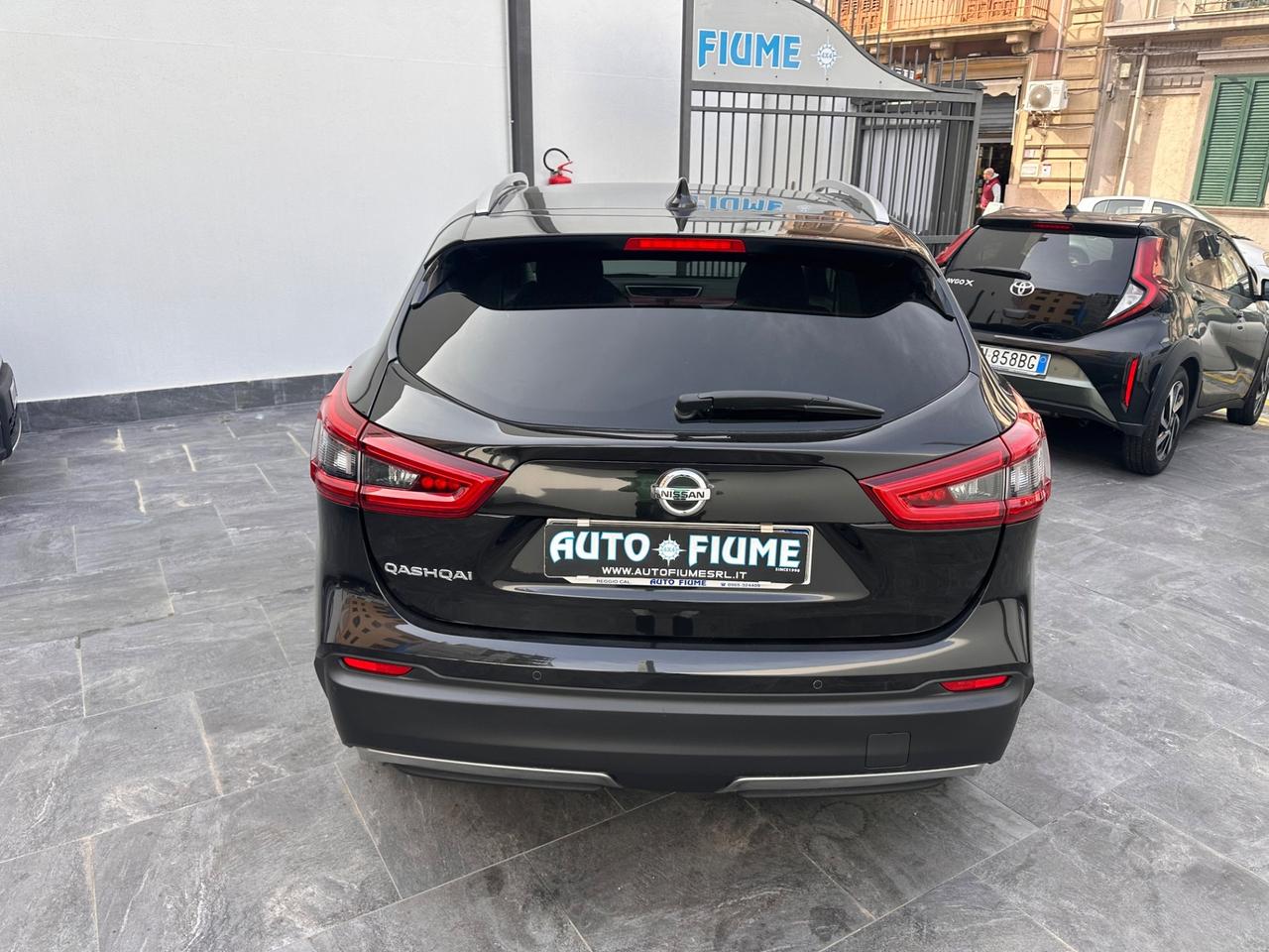 Nissan Qashqai 1.5 dCi n-connecta