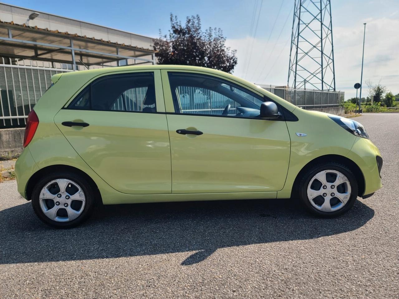Kia Picanto 1.0 BENZ SOLO 28.000 KM