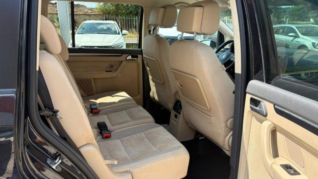 VOLKSWAGEN Touran 1.4 TSI DSG Highline EcoFuel