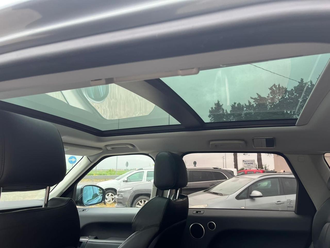 Land Rover Range Sport 3.0 TDV6 HSE motore rotto