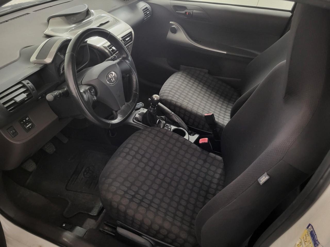 Toyota iQ 1.0 Sol PREZZO REALE!! LIBRETTO TAGLIANDI! GARANZIA 12 MESI!!