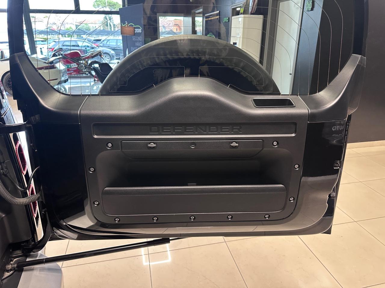Land Rover Defender 110 3.0d i6 mhev SE awd 250cv auto