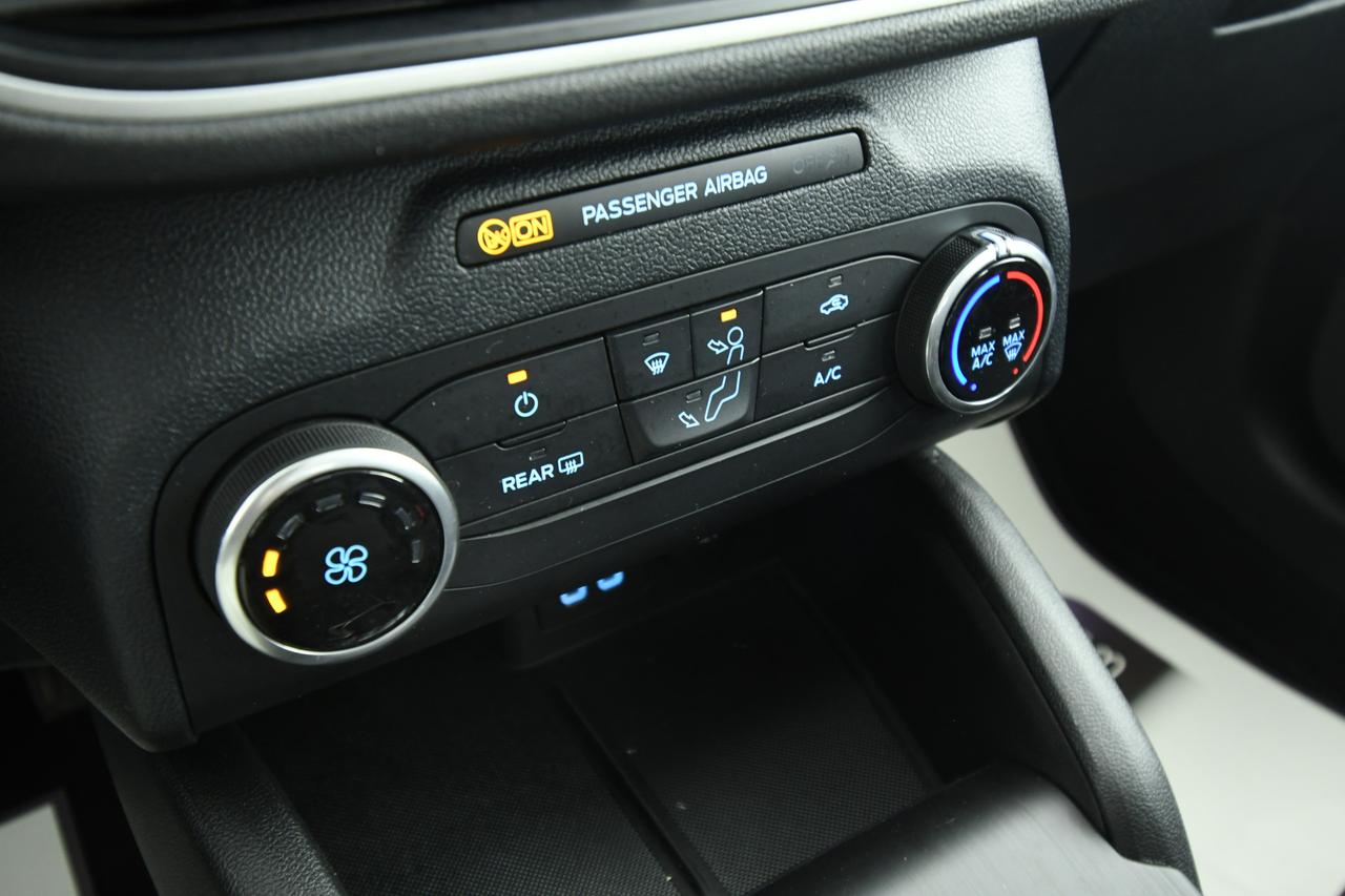 FORD Kuga 1.5 ecoblue Connect 2wd 120cv auto NEOPATENTATI+BLUETOOTH
