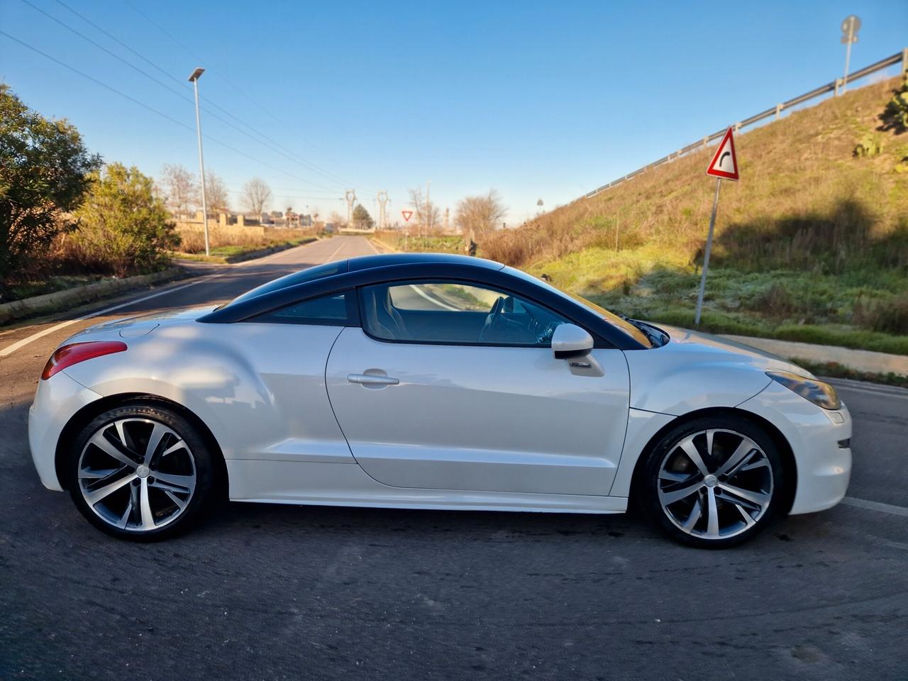 Peugeot RCZ 2.0 HDi 163CV