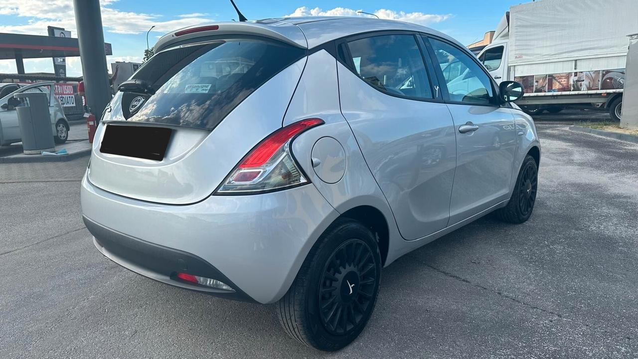 Lancia Ypsilon 1.3 MJT 16V 95 CV 5 porte S&S Elefantino UNICO PROPRIETARIO KM CERTIFICATI