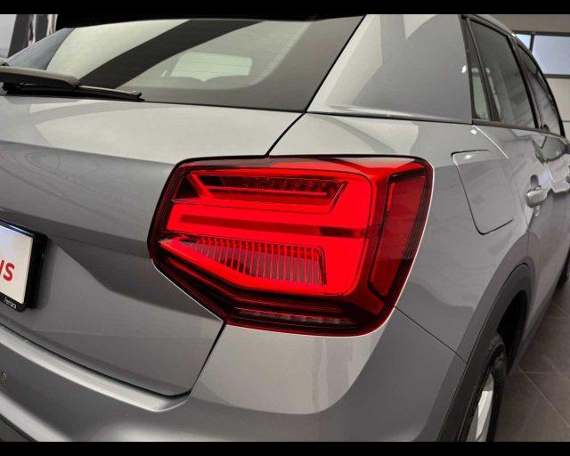 AUDI Q2 30 TDI S tronic Business