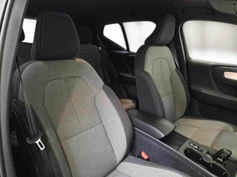 VOLVO XC40 T4 RECHARGE PLUG-IN AUTO CORE SUV