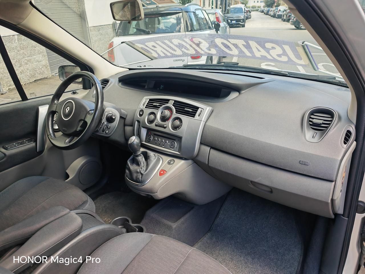RENAULT SCENIC 1.5 DCI CV106 KW78 SERIE SPECIALE