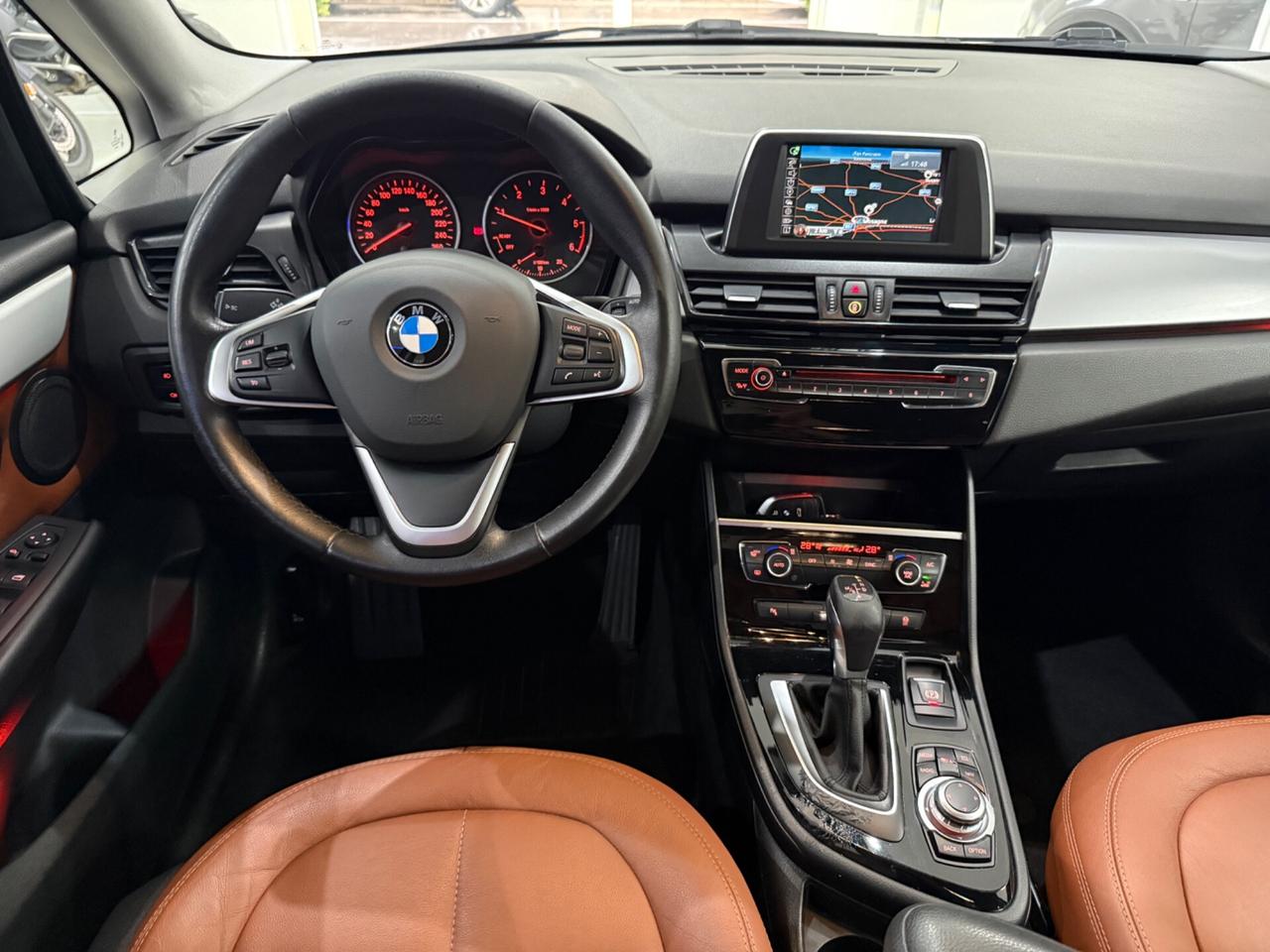Bmw 2er Active Tourer 216d Luxury *Pelle*Led