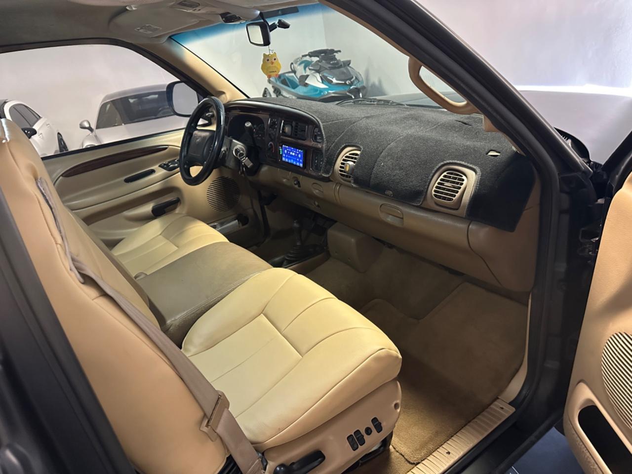 DODGE RAM 2500 5.9 CUMMINS TURBO DIESEL BIG FOOT