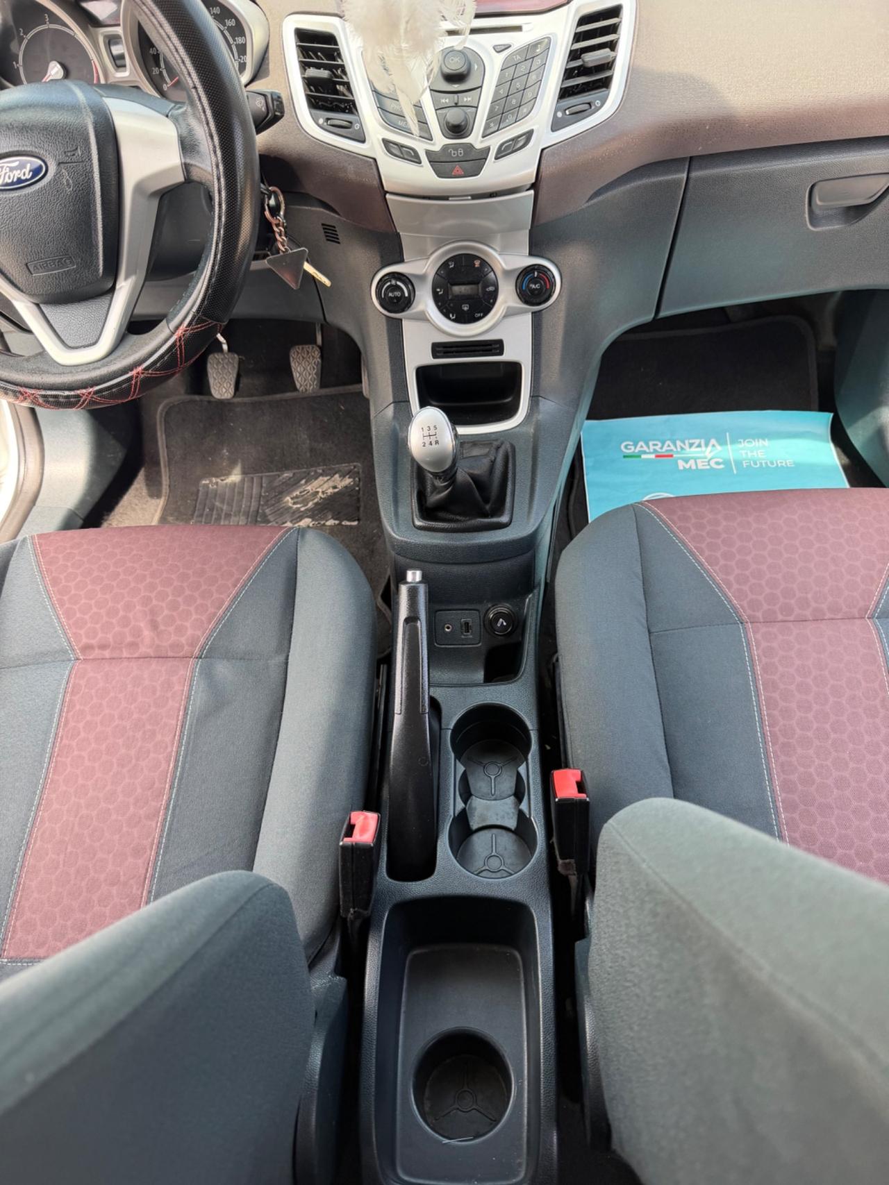 Ford Fiesta 1.4 TDCi 5p. Titanium