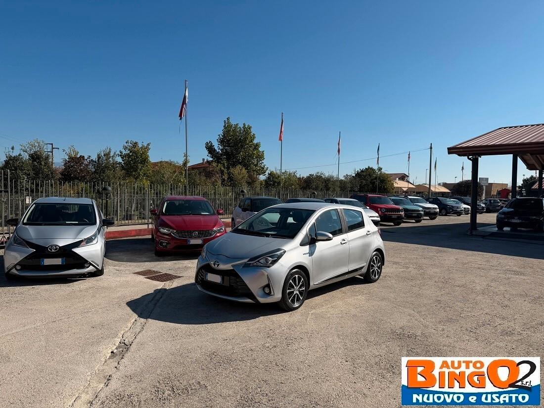Toyota Yaris 1.5 Hybrid 5 porte Business