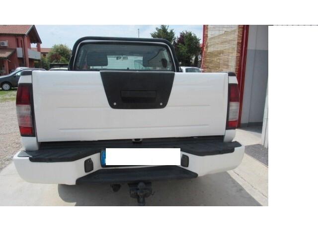 Nissan NP300 2.5 D 4p. Double Cab Efficient