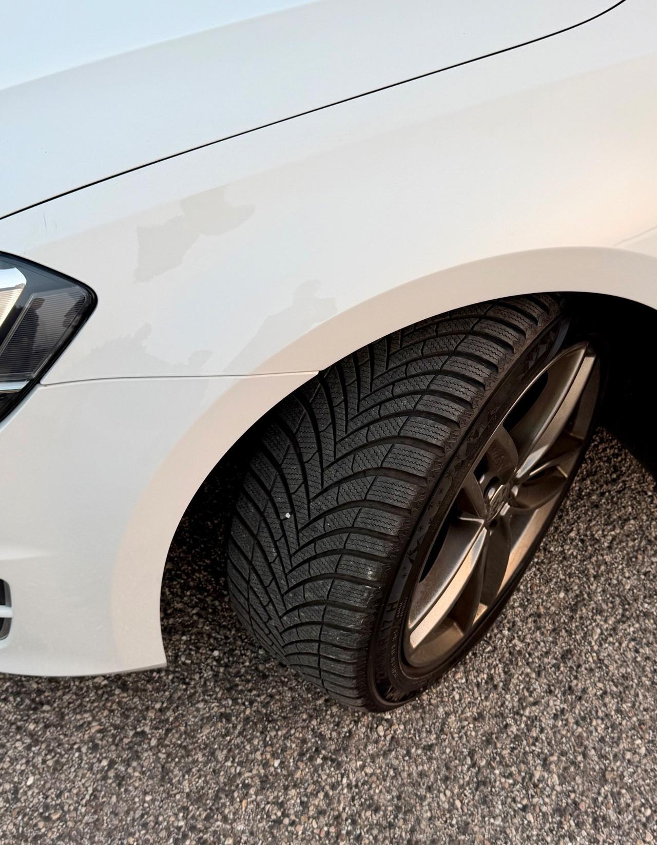 Volkswagen Golf Business 1.6 TDI 5p. 4MOTION Highline BlueMotion Tech.