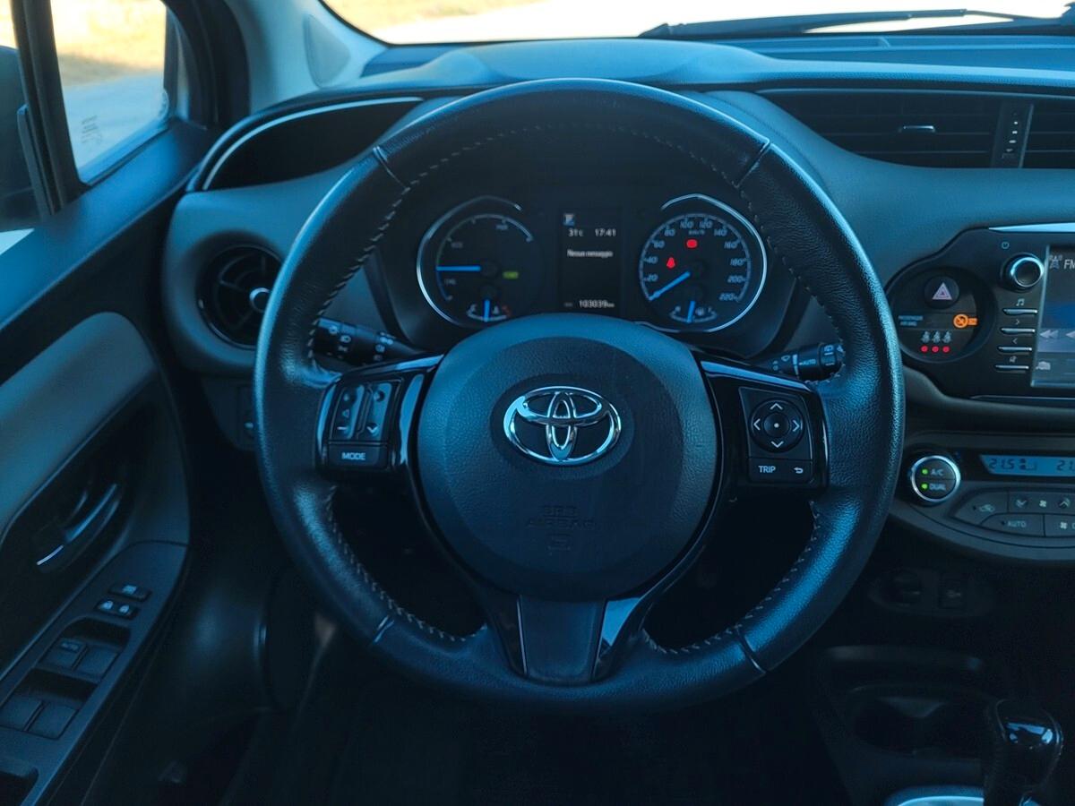 Toyota Yaris 1.5 Hybrid 5 porte Active