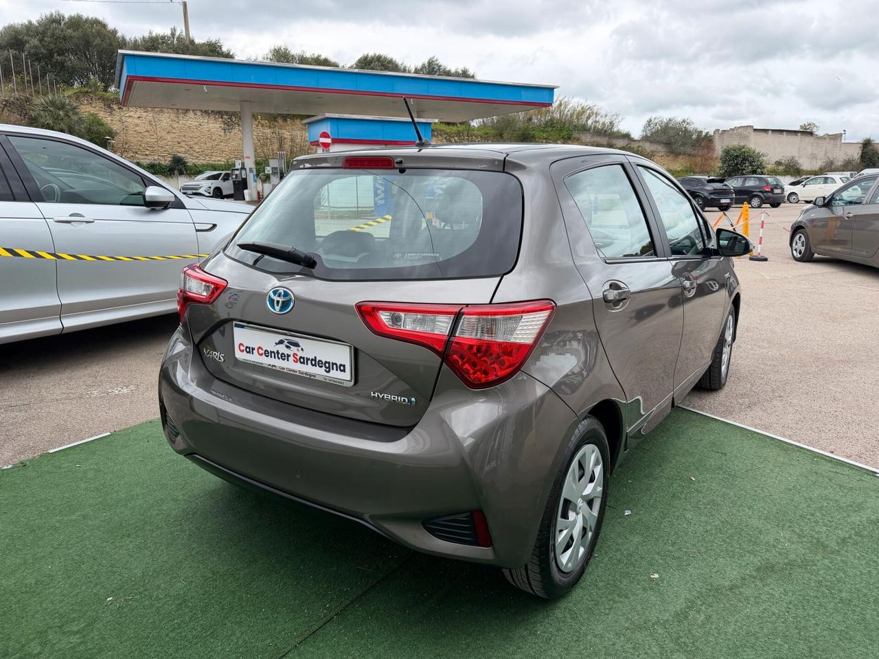 Toyota Yaris 1.5 Hybrid 5 porte Active
