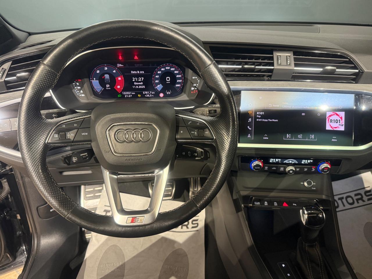 Audi Q3 35 TDI S tronic S-LINE edition