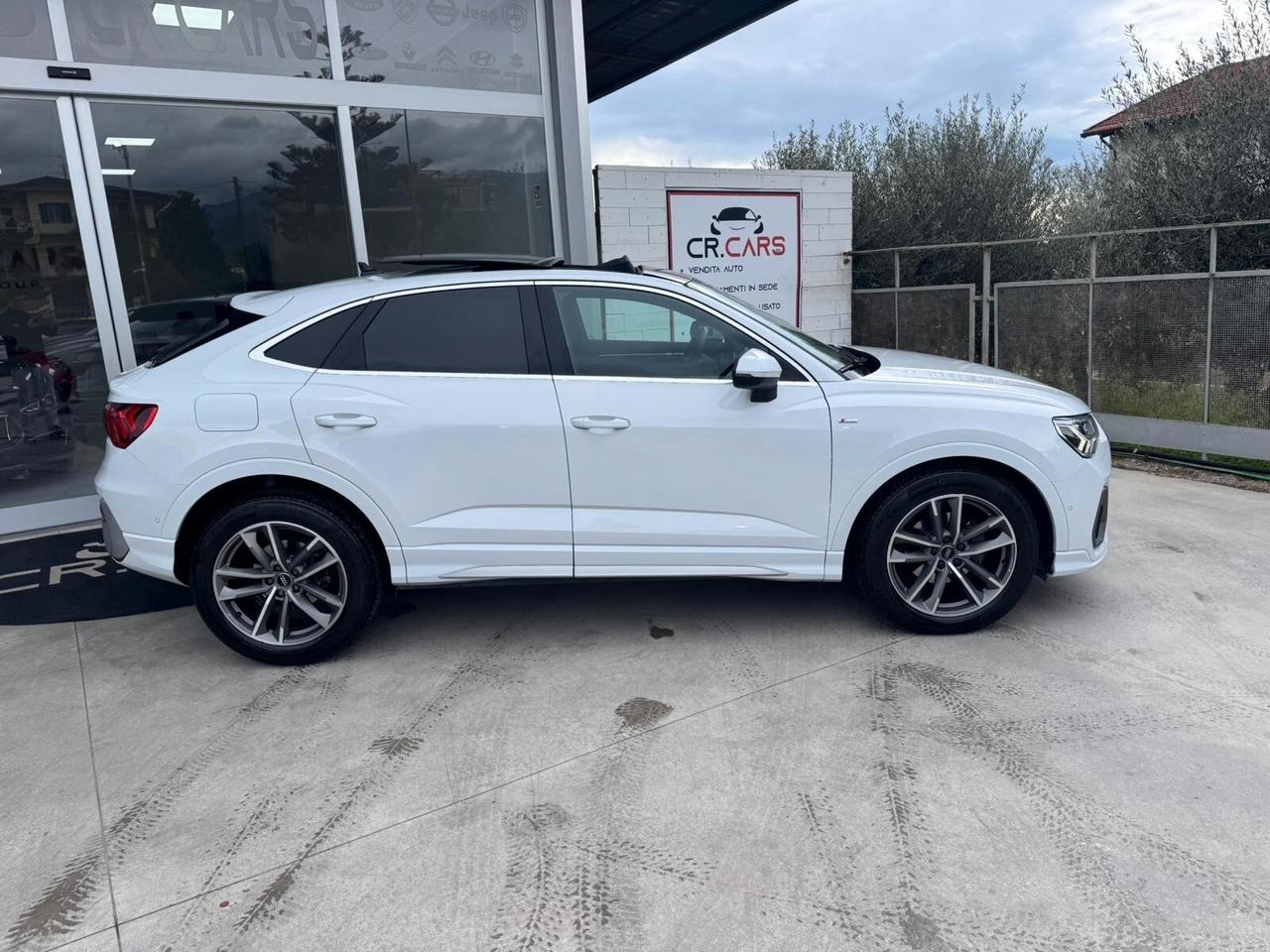 Audi Q3 SPB 35 TDI S tronic line edition - Tetto apribile