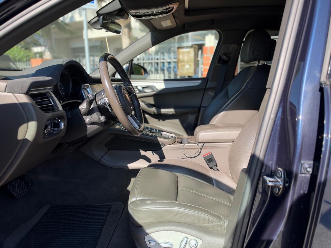 Porsche Macan 2.0 246CV PDK