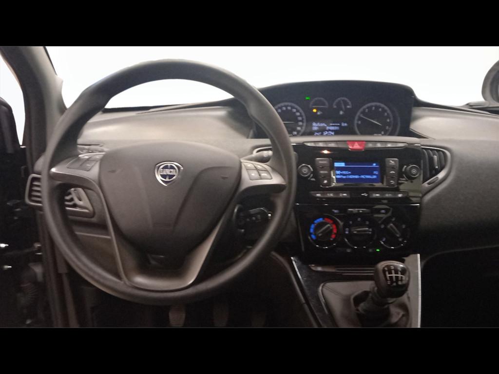 LANCIA Ypsilon III 2021 - Ypsilon 1.0 firefly hybrid Silver s&s 70c