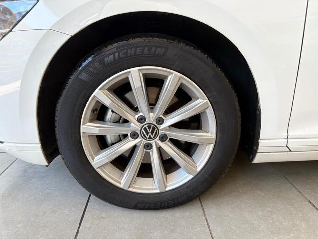 VOLKSWAGEN Passat Variant 2.0 TDI DSG Business
