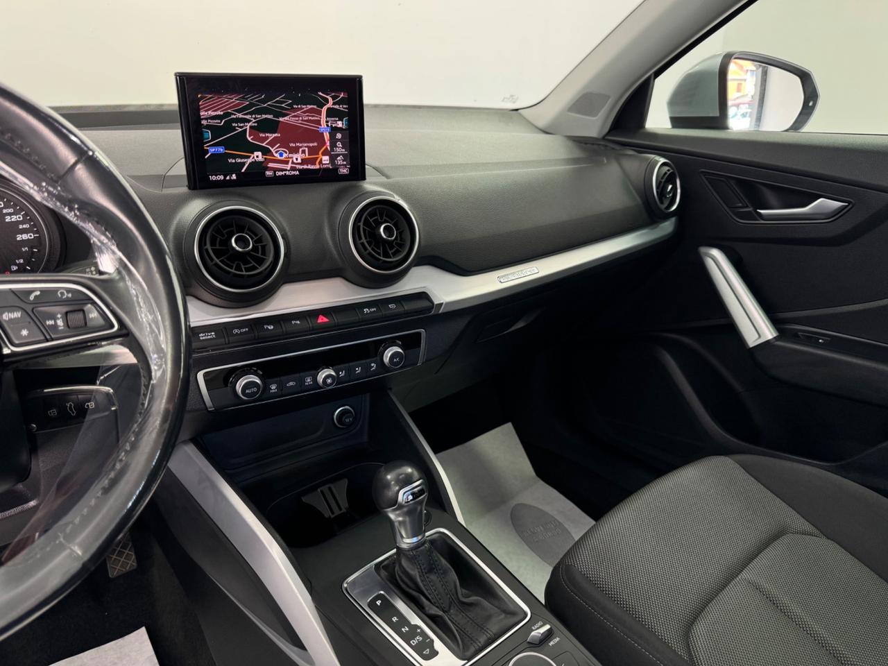 Audi Q2 35 TDI quattro S tronic line Edition