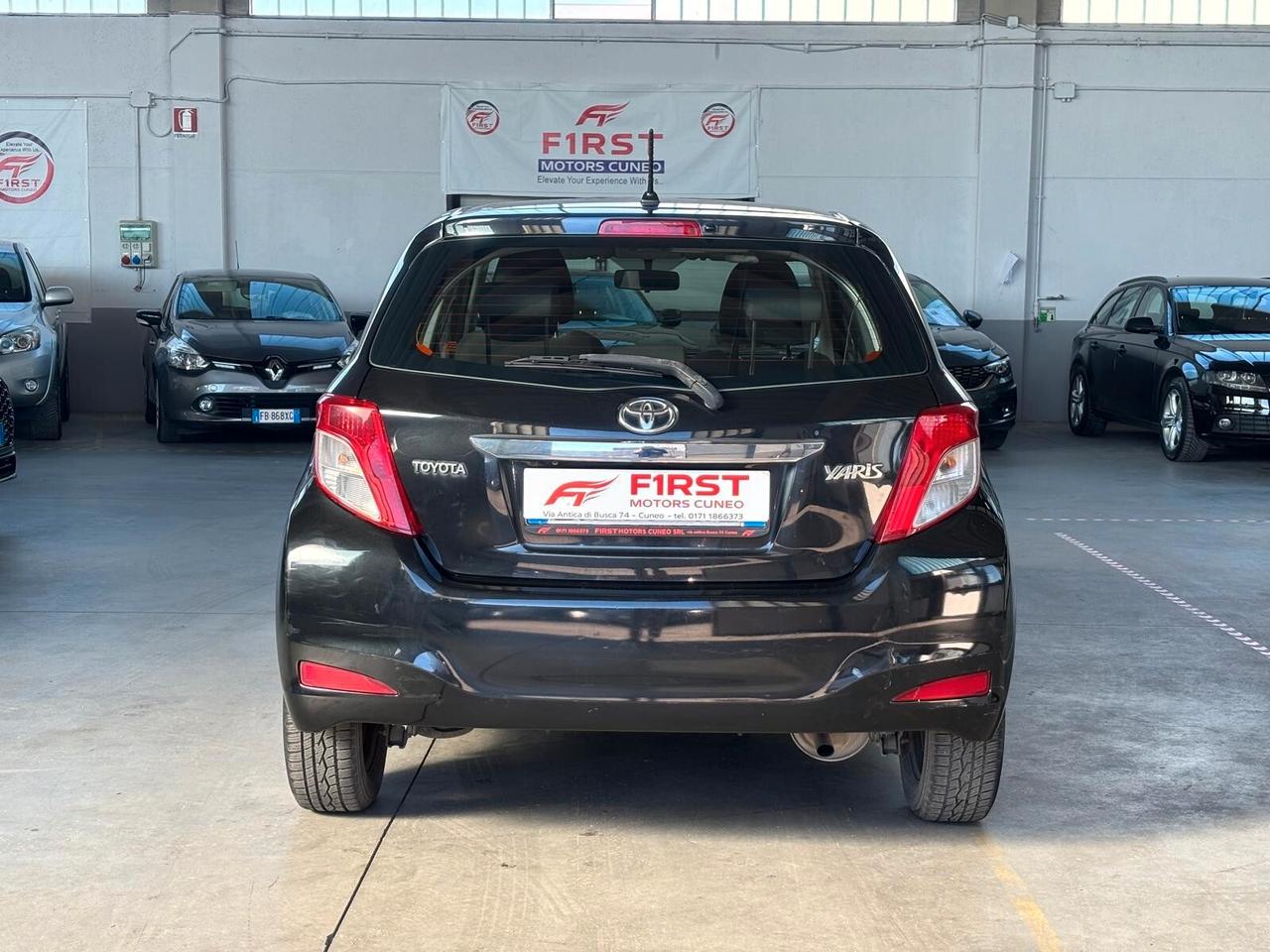 Toyota Yaris 1.0 5 porte Lounge