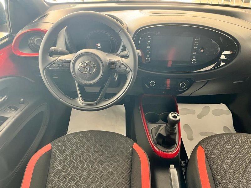 Toyota Aygo X 1.0 VVT-i 72 CV 5 porte Trend