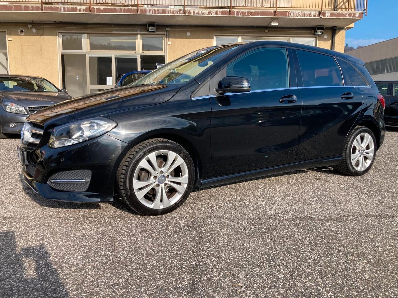 Mercedes-benz B 180 d Automatic Sport