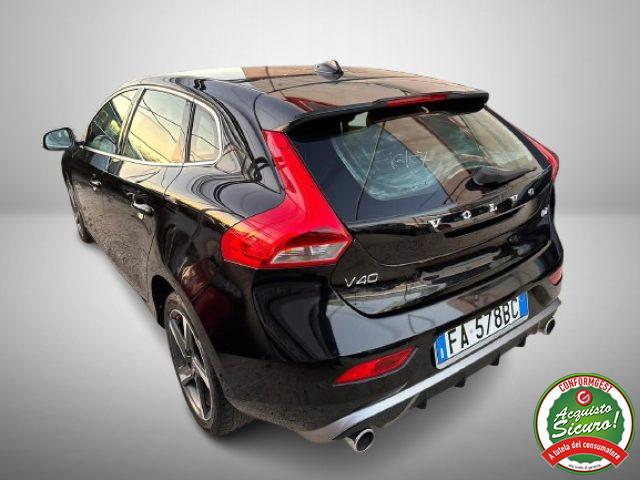 VOLVO V40 D2 'eco' R-design Navi