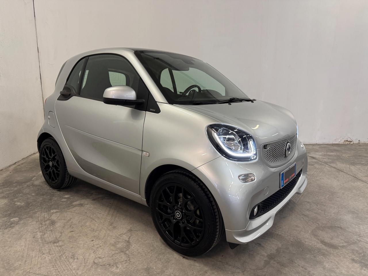smart forTwo 1.0 Brabus Style 71cv Twinamic